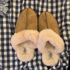 NEW ugg slippers